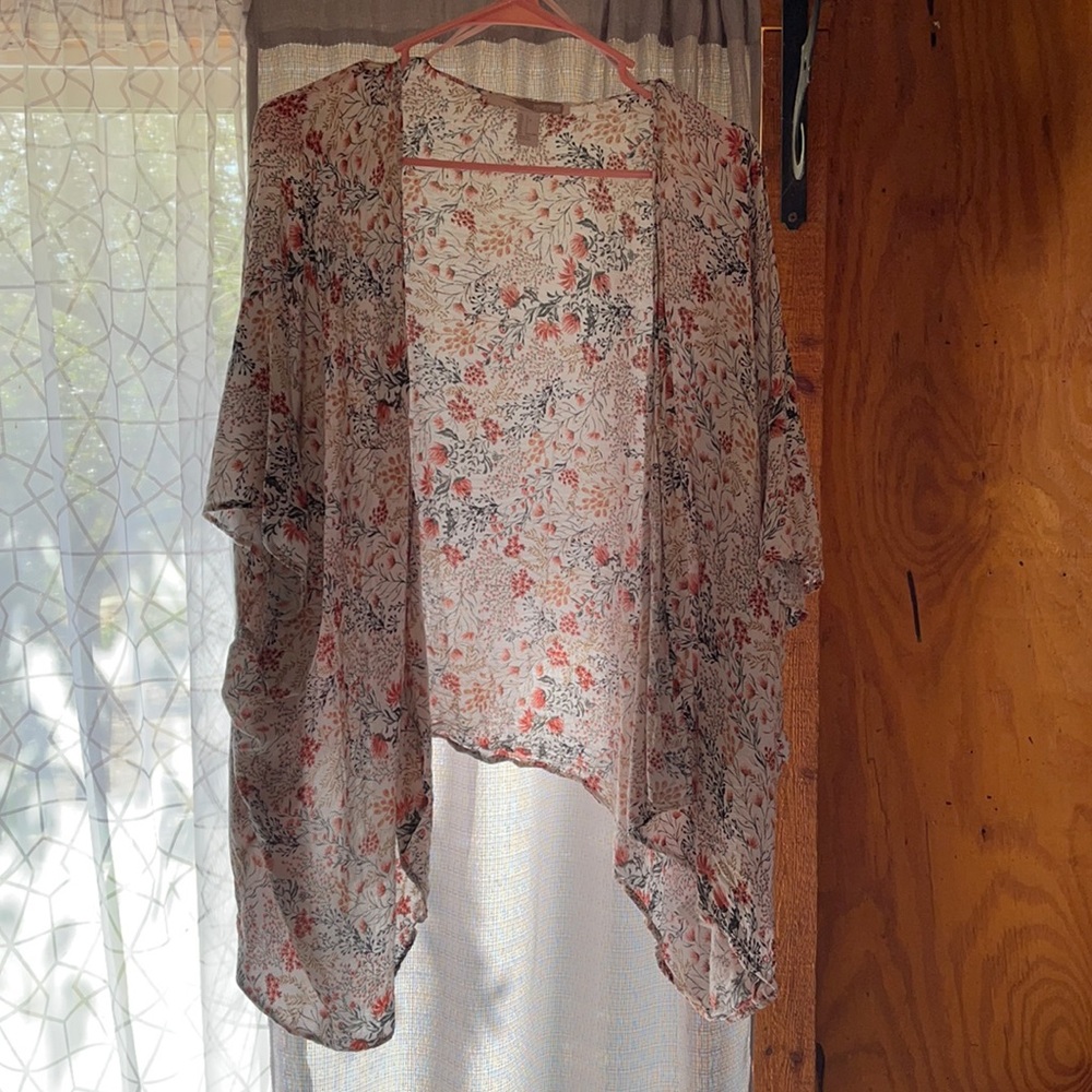 Floral/botanical patterned cover-up/wrap/kimono.